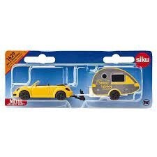 1629 car with caravan