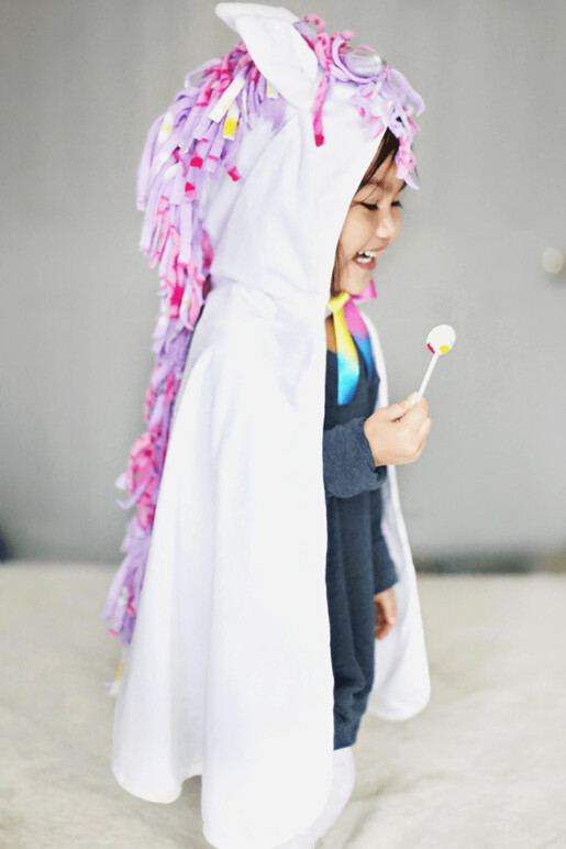 52903 Toddler Unicorn Cape, White, 2-3