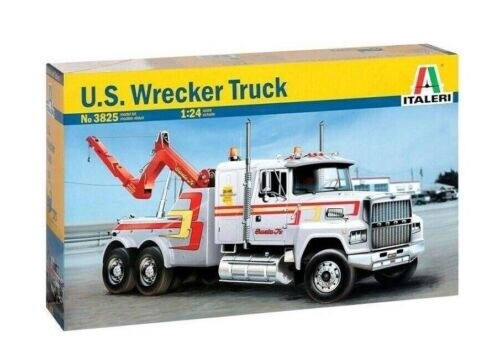 ITA3825 1:24 US Wrecker Truck
