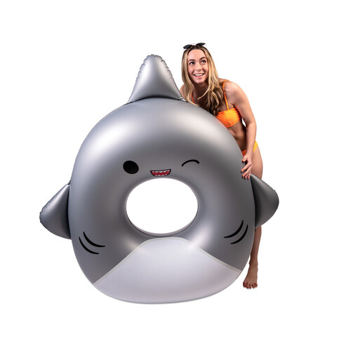 BMSQ-PF-4380: Squishmallow Gordon the shark - Pool Float (4)