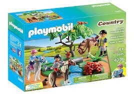 5685 Country Horseback Ride