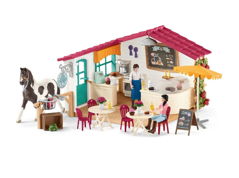 42592 Equestrian Café