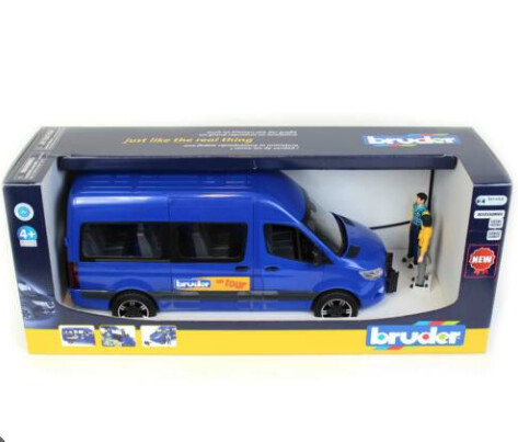 02670 MB Sprinter Transfer w driver and passenger