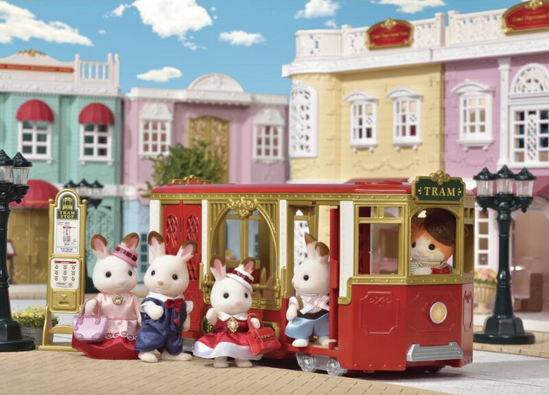 CF3015 BL RIDE ALONG TRAM CALICO CRITTERS