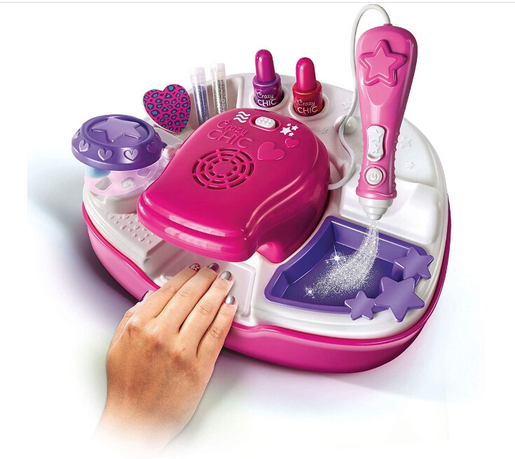 151745 CRAZY CHIC: NAIL ART STUDIO