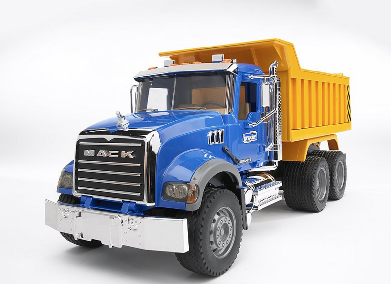 02815 MACK Granite Dump Truck