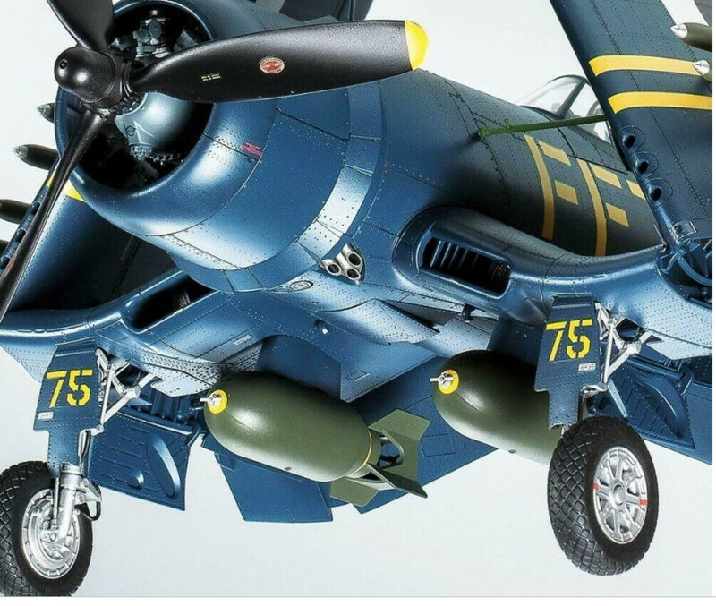 799-60327 F4U-1D CORSAIR
