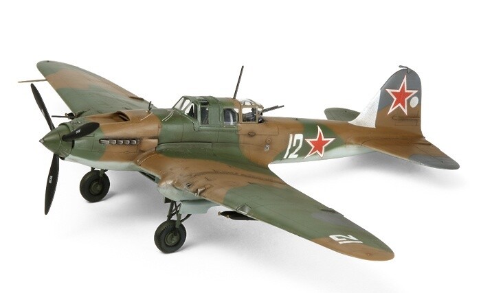 TAMIYA 60781 1/72 IL-2