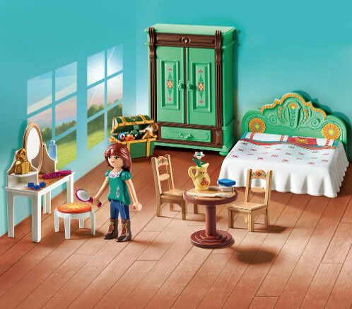 9476 Lucky's Bedroom