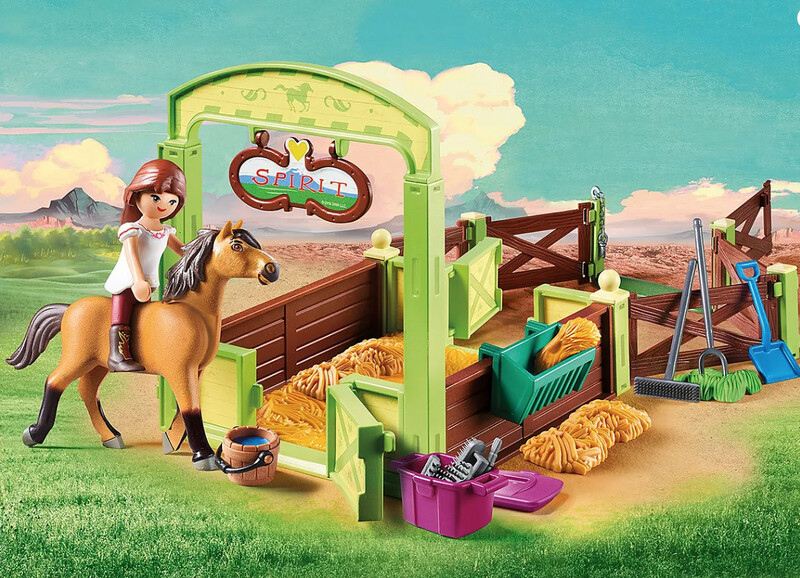 9478 Lucky &amp; Spirit with Horse Stall