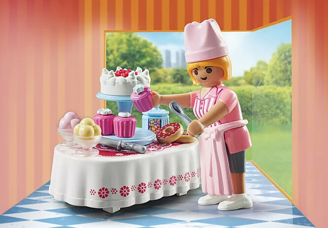 70381 Baker with Dessert Table