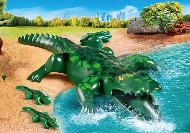 70358 Alligator with Babies