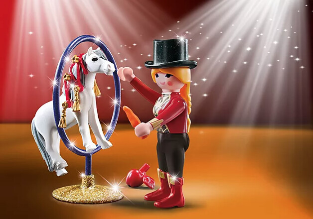 70874 Horse Trainer