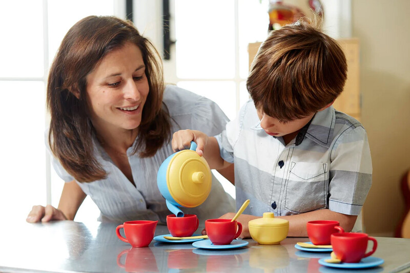 TEAB-1074 Green Toys Tea Set - Blue - 17 piece set
