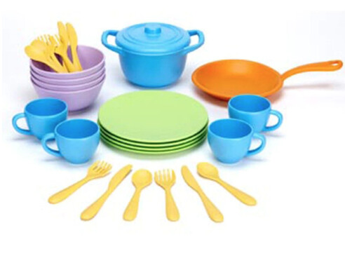 DIN01R  Cookware and Dining Set