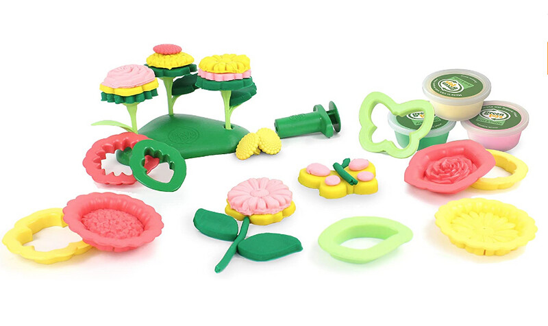 DFM1-1244 Green Toys Flower Maker Dough Set