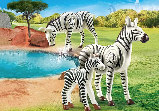 70356 Zebras with Foal