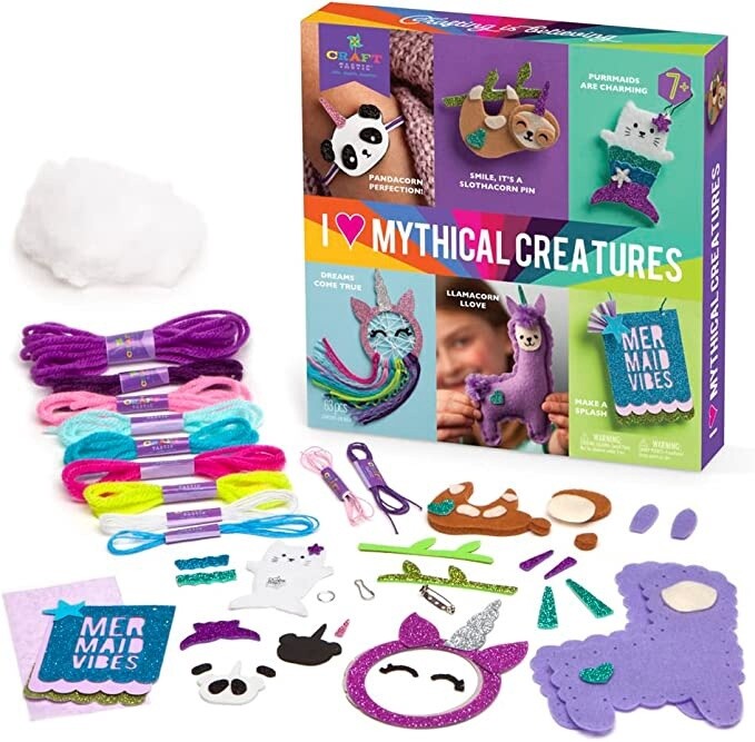 AW028 I LOVE MYTHICAL CREATURES