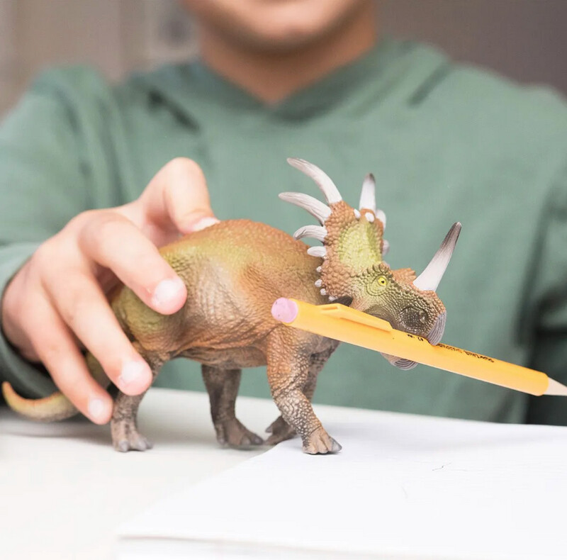 15033 Styracosaurus
