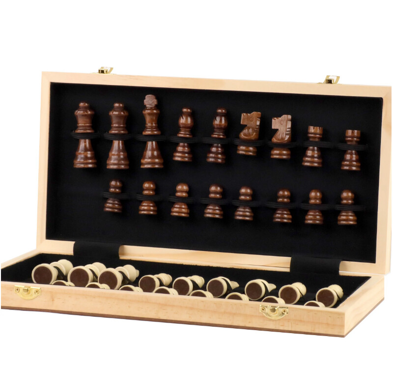 03-RCDW01 Regal Chess Set Deluxe w Wood Pieces (Foldable)