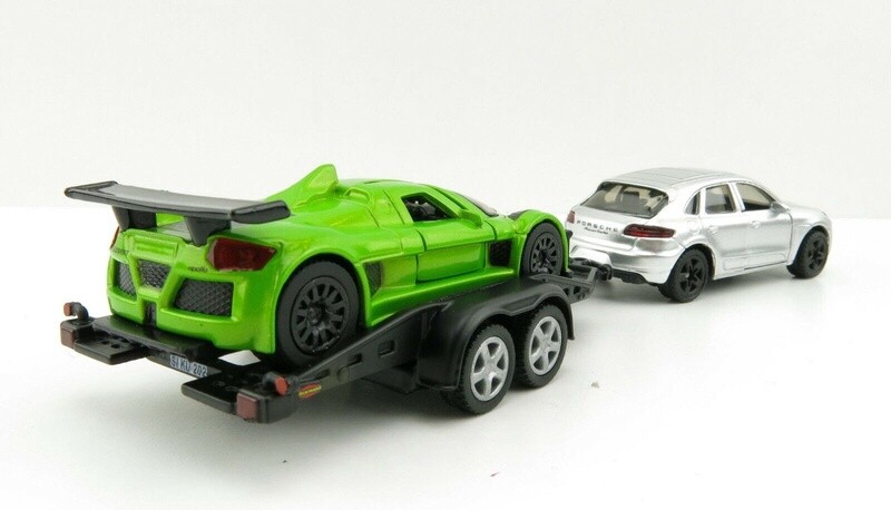 2544 Car with Trailer