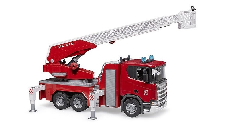 03591 NEW SCANIA Super 560R Fire engine w. water pump + L&amp;S module