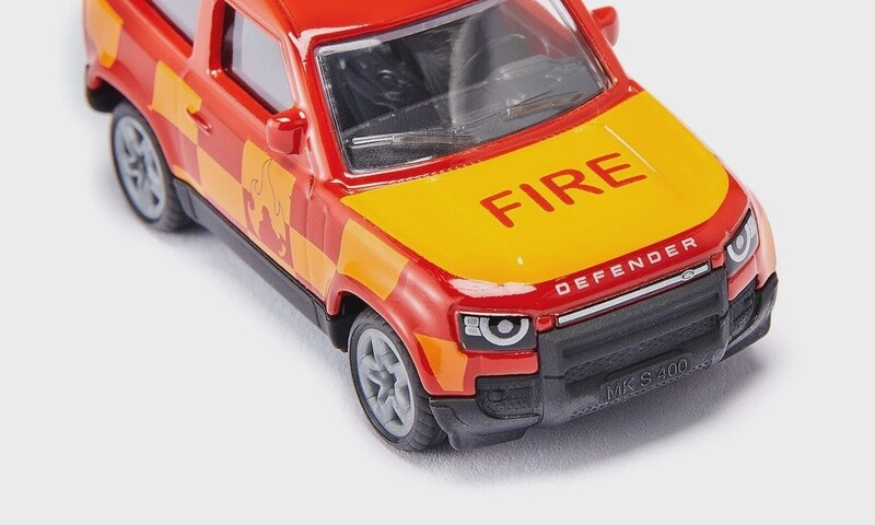 1568 Land Rover defender fire