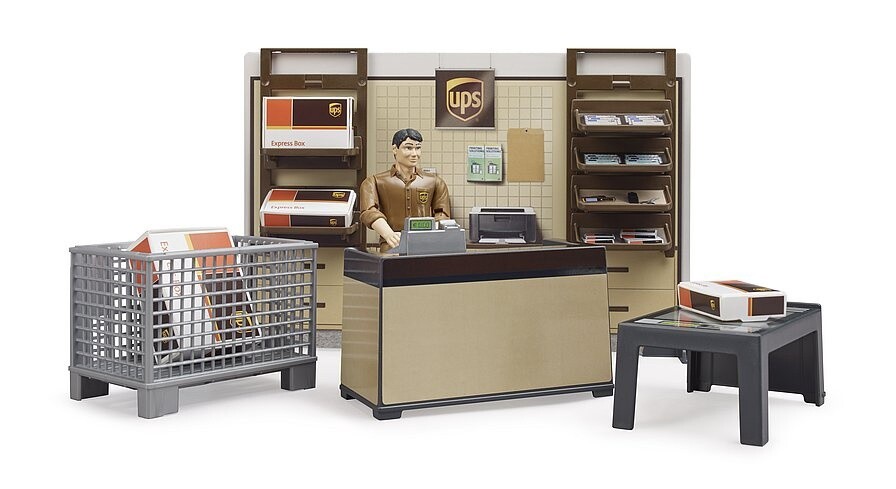 62250 bworld UPS Store