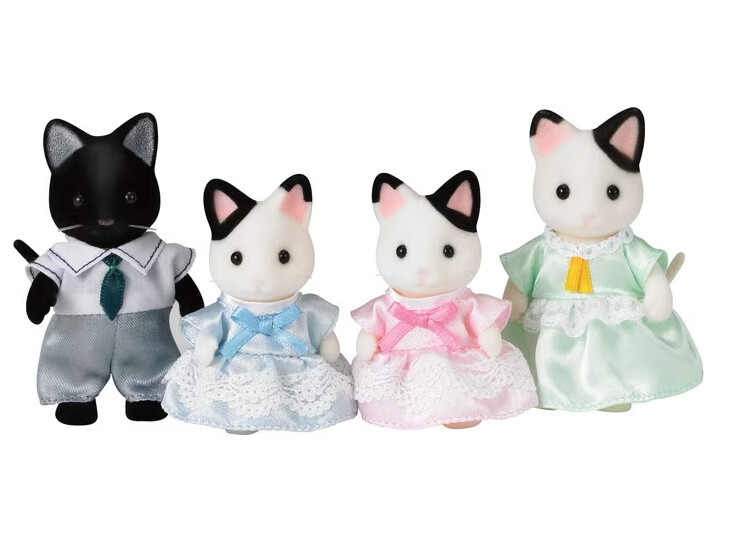 CC1472 Tuxedo Cat Family
