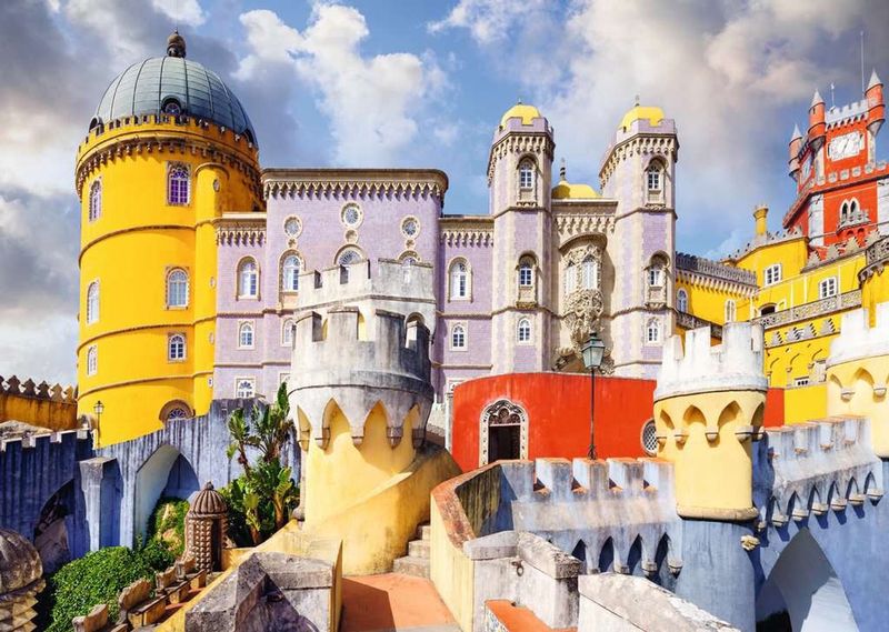 12001314 Palacio Nacional Da Pena, Portugual 1000 Piece  Beartiful Castles