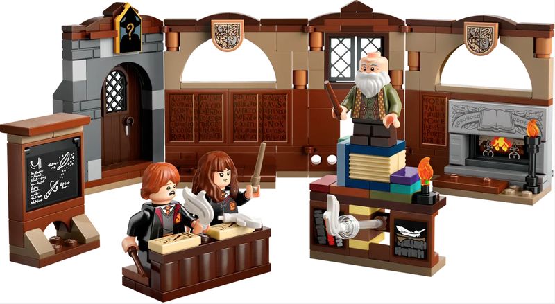 76442 Hogwarts™ Castle: Charms Class CS PK 3