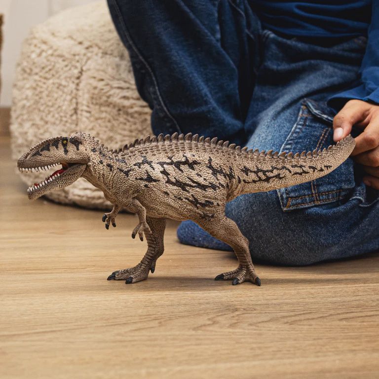 15048 Carcharodontos aurus