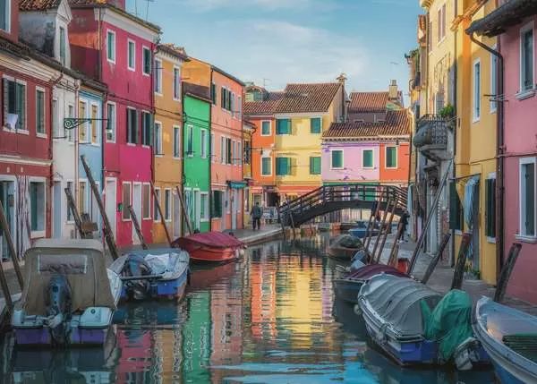 12000623 Burano, Italy 1000 Pc Puzzle