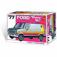 AMT1108 1:25 `77 Ford Cruising Van