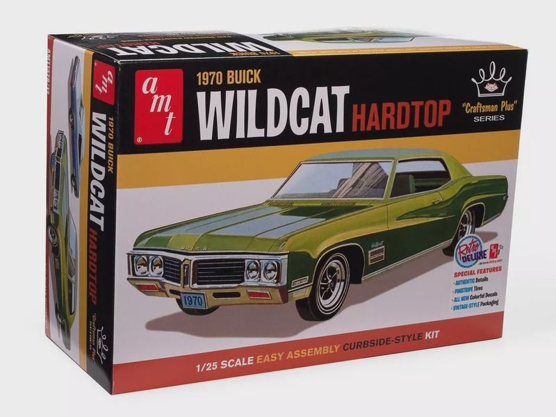 AMT1379 1:25 `70 Buick Wildcat Hardtop