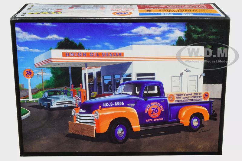AMT1076 1:25 `50 Chevy Pickup
