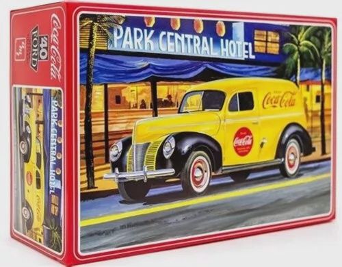 AMT1161 1:25 `40 Ford Sedan Delivery &quot;Coke&quot;