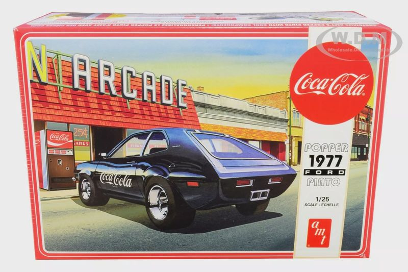 AMT1166 1:25 `77 Ford Pinto Popper