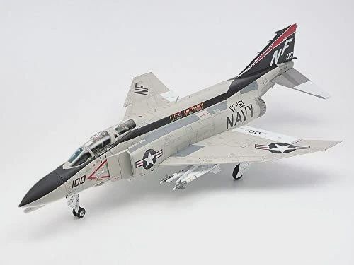 TAM61121 1:48 F-4B Phantom II