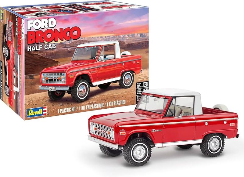 RMX4544 1:25 Ford Bronco Half Cab