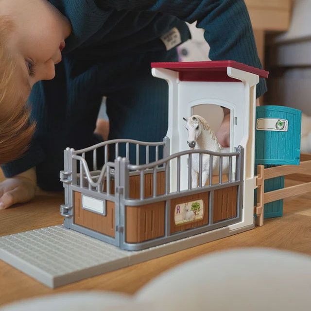 42569 Horse Stall Extension