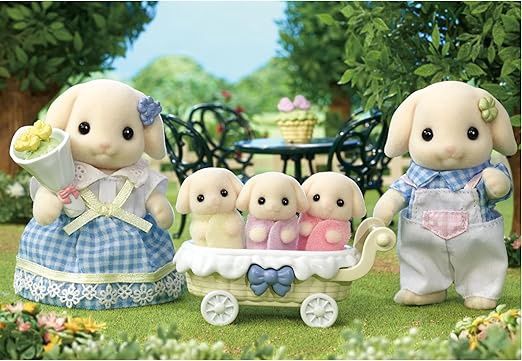 CC2158 Calico Critters Flora Rabbit Family