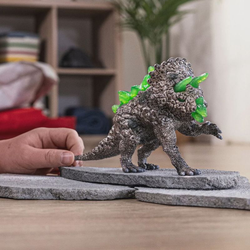 70828 Stone Triceratops