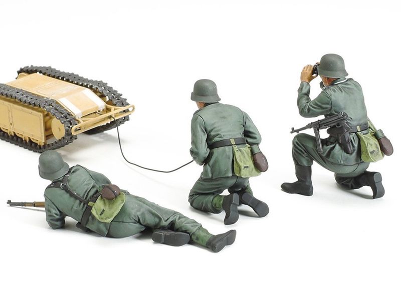 900-35357 TAM35357 GERMAN ASSAULTPIONEER TEAM &amp; GOLIATHSET (1/35)