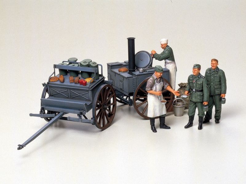 900-35247 TAM35247 GERMAN FIELDKITCHEN SCENERY (1/35)