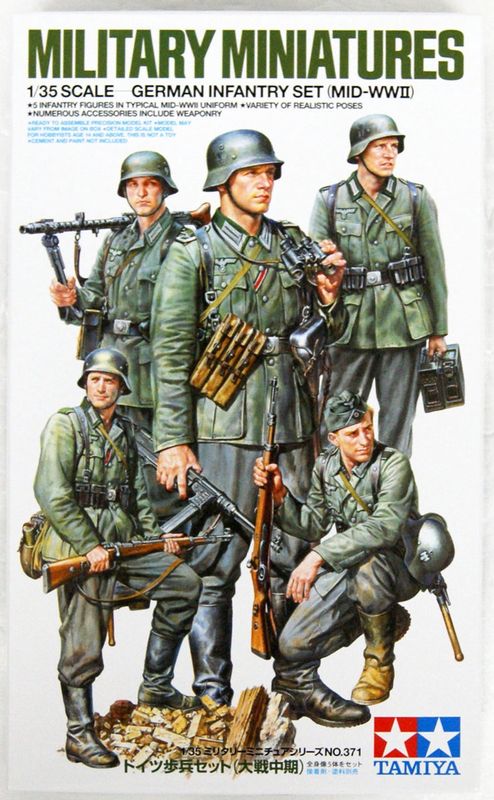 900-35371 TAM35371 GERMAN INFANTRYMID WWII (1/35)