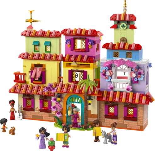 43245 The Magical Madrigal House CS PK 1