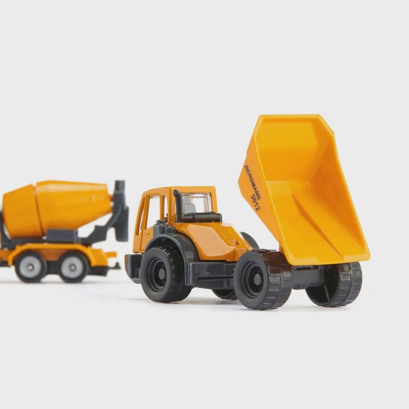 1692 Construction set