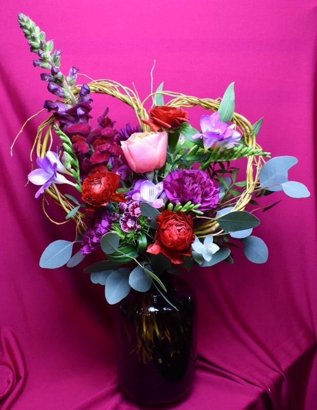 Love – Passion &amp; Elegance