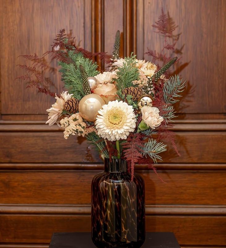 Champagne – Peach and Pink Tones